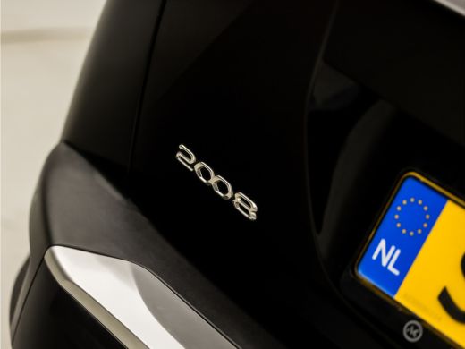 Peugeot 2008 1.2 PureTech Allure Sport 131Pk (VIRTUAL COCKPIT, APPLE CARPLAY, GROOT NAVI, LEDER, TREKHAAK, KEY... ActivLease financial lease