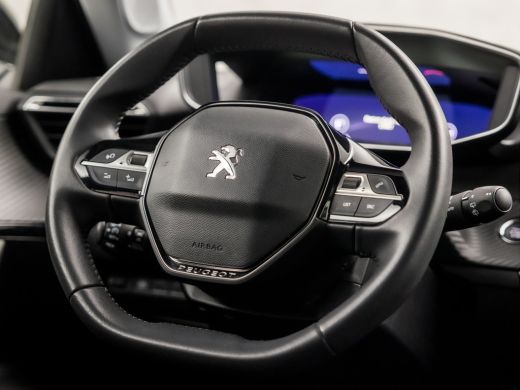 Peugeot 2008 1.2 PureTech Allure Sport (VIRTUAL COCKPIT, APPLE CARPLAY, GROOT NAVI, LEDER, 360 CAMERA, SPORTST... ActivLease financial lease