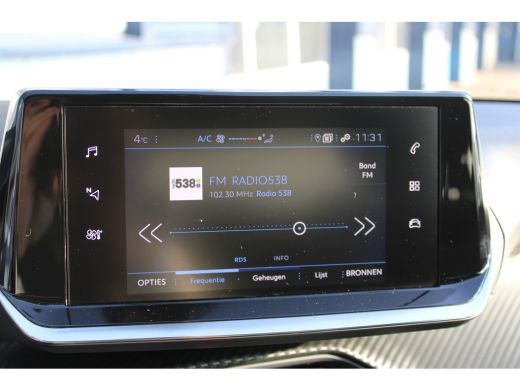 Peugeot 208 1.2 PureTech Blue Lease Active Automaat | Android Auto/Apple Carplay | Parkeersensoren | Navigati... ActivLease financial lease