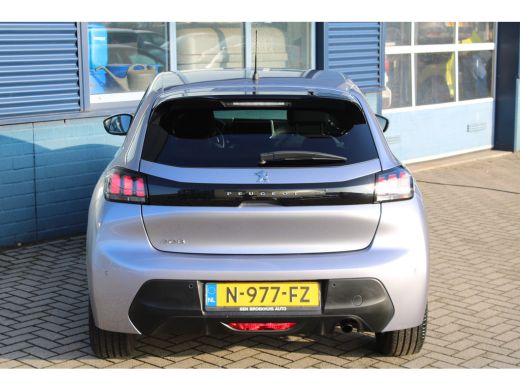 Peugeot 208 1.2 PureTech Blue Lease Active Automaat | Android Auto/Apple Carplay | Parkeersensoren | Navigati... ActivLease financial lease