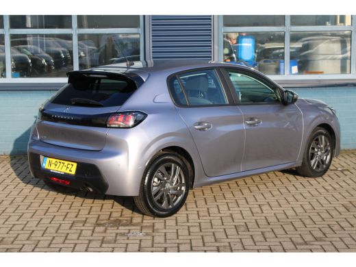 Peugeot 208 1.2 PureTech Blue Lease Active Automaat | Android Auto/Apple Carplay | Parkeersensoren | Navigati... ActivLease financial lease