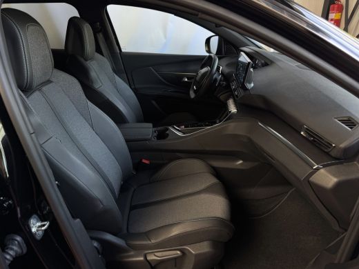 Peugeot 3008 1.6 HYBRID PHEV ALLURE PACK CARPLAY NAVI CAMERA BLINDSPOT Plug in Hybrid phev ActivLease financial lease