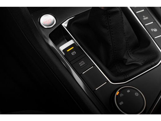 Seat Tarraco 1.4 TSI 245 PK e-Hybrid PHEV FR Panoramadak | Adaptive cruise control | Dodehoekdetectie | Achter... ActivLease financial lease