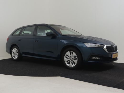 Skoda Octavia Combi 1.0 e-TSI Business Edition 110pk DSG/AUTO | Trekhaak | Navigatie | Stuur+stoelverwarming | ... ActivLease financial lease