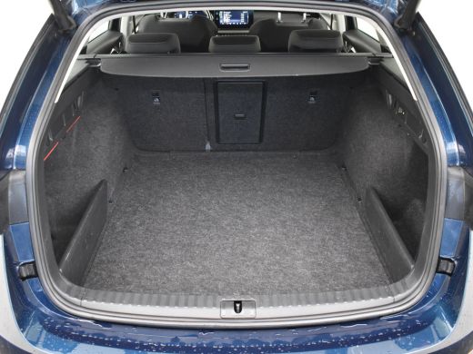 Skoda Octavia Combi 1.0 e-TSI Business Edition 110pk DSG/AUTO | Trekhaak | Navigatie | Stuur+stoelverwarming | ... ActivLease financial lease