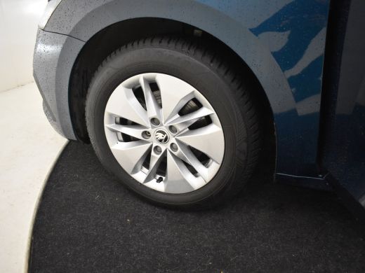 Skoda Octavia Combi 1.0 e-TSI Business Edition 110pk DSG/AUTO | Trekhaak | Navigatie | Stuur+stoelverwarming | ... ActivLease financial lease