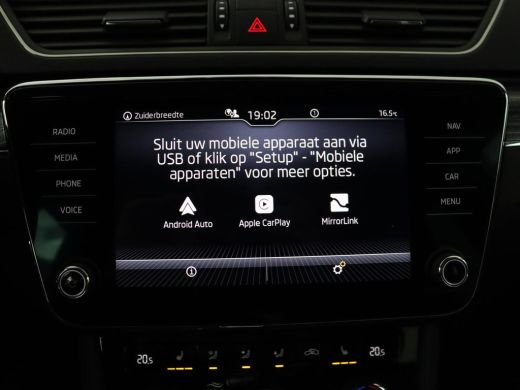 Skoda Superb 1.5 TSI Business Edition Plus | Trekhaak | Adaptive cruise | Achterbankverwarming | Virtual Cockp... ActivLease financial lease