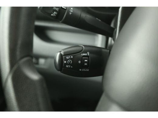 Toyota ProAce 2.0 D-4D L3H1 | Euro6 | DC | 6-Zits | 2500KG Trekgew. | 2xSchuifdeur | Airco | Cruise | Trekhaak ... ActivLease financial lease