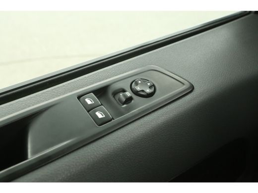 Toyota ProAce 2.0 D-4D L3H1 | Euro6 | DC | 6-Zits | 2500KG Trekgew. | 2xSchuifdeur | Airco | Cruise | Trekhaak ... ActivLease financial lease