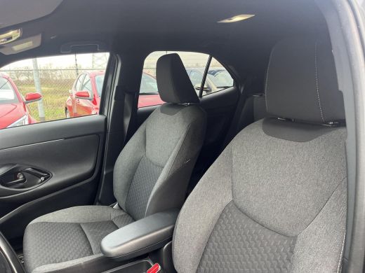 Toyota Yaris Cross 1.5 Hybrid 115 First Edition | All-in prijs | Automaat | Apple/android auto | Parkeersensoren ActivLease financial lease