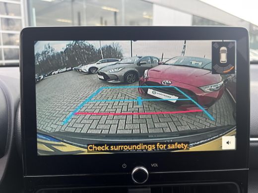 Toyota Yaris Cross 1.5 Hybrid 115 First Edition | All-in prijs | Automaat | Apple/android auto | Parkeersensoren ActivLease financial lease