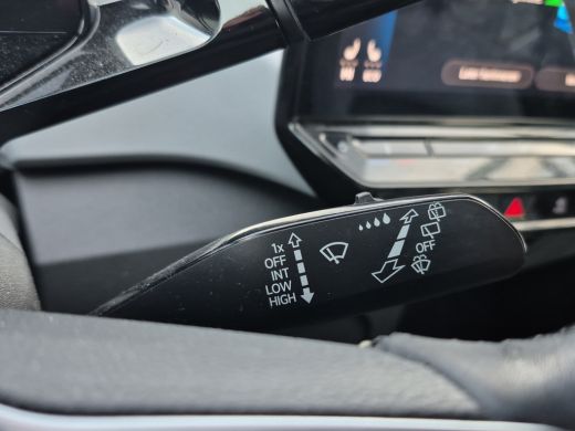 Volkswagen ID.3 First Plus 58 kWh 89% SOH | Origineel Nederlands | Trekhaak voorbereiding | Matrix LED | Stoel+St... ActivLease financial lease