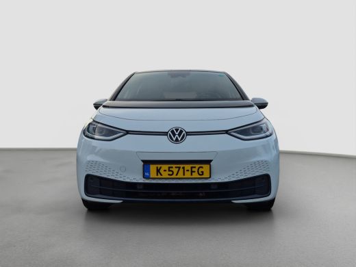 Volkswagen ID.3 First Plus 58 kWh 89% SOH | Origineel Nederlands | Trekhaak voorbereiding | Matrix LED | Stoel+St... ActivLease financial lease