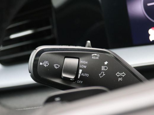 Volkswagen Tayron 1.5 eHybrid R-Line Edition 272PK DSG SOH 100%, Pano-Schuifdak, Black Style, Trekhaak, Matrix LED ... ActivLease financial lease