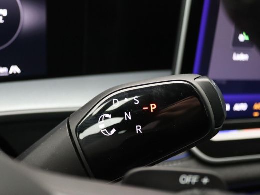 Volkswagen Tayron 1.5 eHybrid R-Line Edition 272PK DSG SOH 100%, Pano-Schuifdak, Black Style, Trekhaak, Matrix LED ... ActivLease financial lease