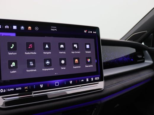 Volkswagen Tayron 1.5 eHybrid R-Line Edition 272PK DSG SOH 100%, Pano-Schuifdak, Black Style, Trekhaak, Matrix LED ... ActivLease financial lease