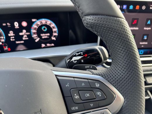 Volkswagen Tayron 1.5 eHybrid R-Line Edition | Panorama dak | Trekhaak | PHEV | ActivLease financial lease