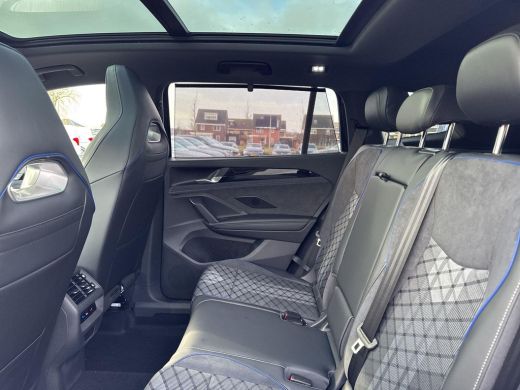 Volkswagen Tayron 1.5 eHybrid R-Line Edition | Panorama dak | Trekhaak | PHEV | ActivLease financial lease