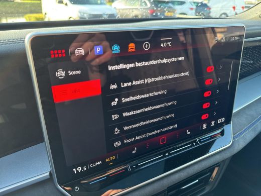 Volkswagen Tayron 1.5 eHybrid R-Line | Panorama dak | Trekhaak | PHEV | 272Pk | ActivLease financial lease