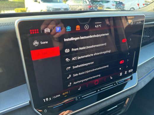 Volkswagen Tayron 1.5 eHybrid R-Line | Panorama dak | Trekhaak | PHEV | 272Pk | ActivLease financial lease