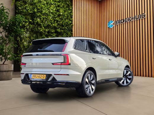 Volvo  EX90 Twin Motor Ultra 7p. 111 kWh | Trekhaak | 360 Camera | Massage | Panoramadak | Pilot Assist ActivLease financial lease