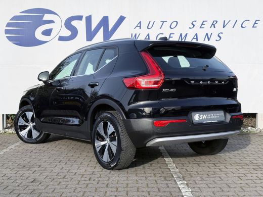 Volvo  XC40 1.5 T4 Plug-In Hybrid Core Bright | CarPlay | LED | Camera | DAB+ | 18 inch ActivLease financial lease