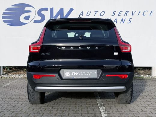Volvo  XC40 1.5 T4 Plug-In Hybrid Core Bright | CarPlay | LED | Camera | DAB+ | 18 inch ActivLease financial lease