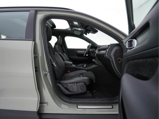 Volvo  XC40 Recharge P8 AWD R-Design [ 3-Fase ] {SOH-90%} (INCL-BTW) Aut. *PANO | LEATHER-ALCANTARA | ADAPTIV... ActivLease financial lease