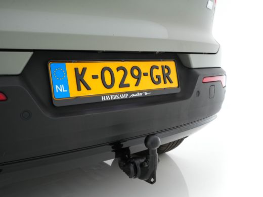 Volvo  XC40 Recharge P8 AWD R-Design [ 3-Fase ] {SOH-90%} (INCL-BTW) Aut. *PANO | LEATHER-ALCANTARA | ADAPTIV... ActivLease financial lease