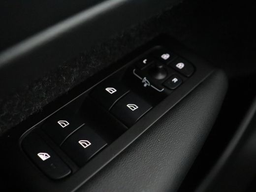 Volvo  XC40 Recharge P8 AWD R Design | Stoel & stuurverwarming | Harman/Kardon | Adaptive cruise | Carplay | ... ActivLease financial lease