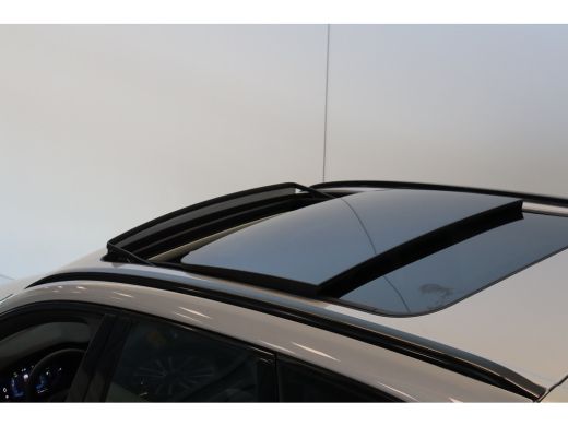 Volvo  XC60 T6 AWD 350PK Plus Dark | 360&deg; | Trekhaak | All season | Leder | Pano-dak ActivLease financial lease