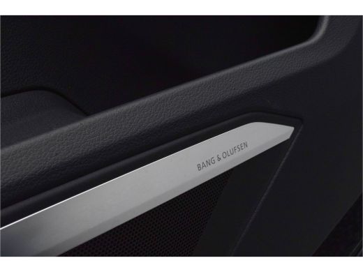 Audi e-tron S Quattro 371kW / Luchtvering/ Standkachel/ Bang & Olufsen Sound System/ Trekhaak/ Panoramadak/ ActivLease financial lease