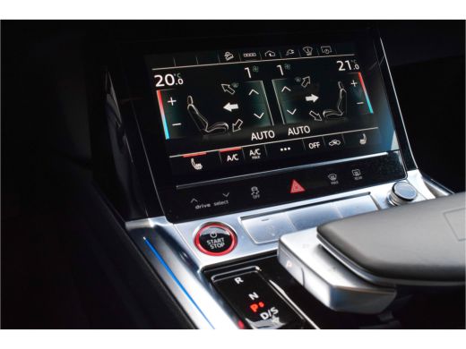 Audi e-tron S Quattro 371kW / Standkachel/ Luchtvering/ Bang & Olufsen Sound System/ Panoramadak/ Trekhaak/ ActivLease financial lease