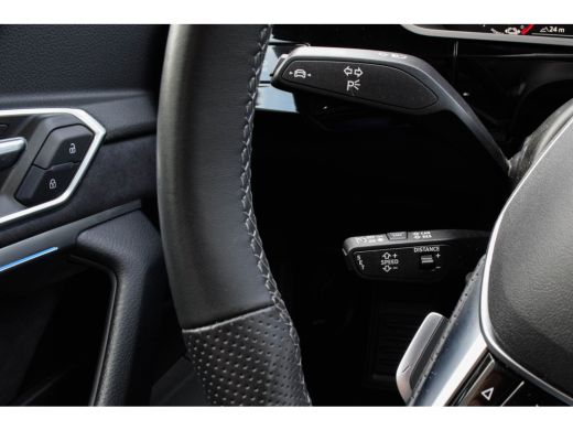 Audi e-tron S Quattro 371kW / Standkachel/ Luchtvering/ Bang & Olufsen Sound System/ Panoramadak/ Trekhaak/ ActivLease financial lease