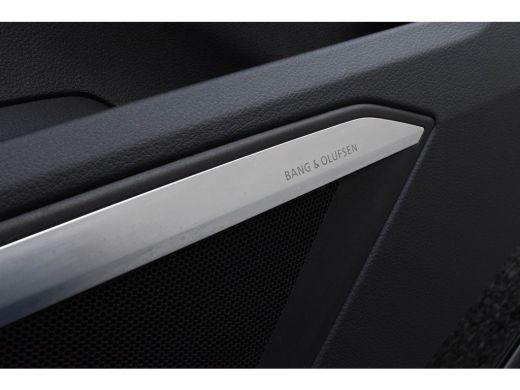 Audi e-tron S Quattro 371kW / Standkachel/ Luchtvering/ Bang & Olufsen Sound System/ Panoramadak/ Trekhaak/ ActivLease financial lease