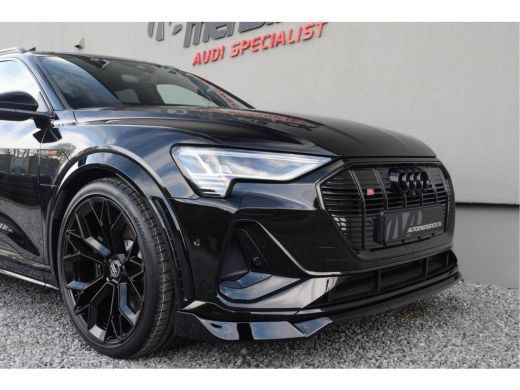 Audi e-tron S Quattro 371kW / Standkachel/ Luchtvering/ Bang & Olufsen Sound System/ Panoramadak/ Trekhaak/ ActivLease financial lease