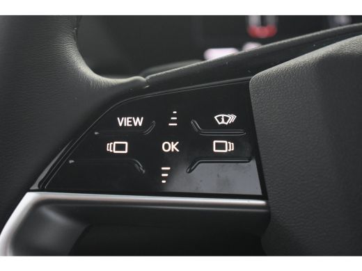 Audi Q6 e-tron performance 306pk | Luchtvering | Panoramadak | Head-up | 21 inch | Bang & Olufsen | Trekhaak ActivLease financial lease