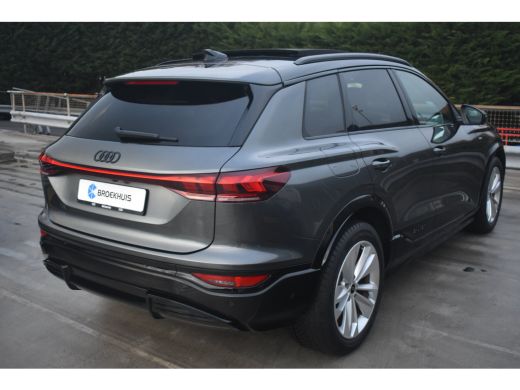 Audi Q6 e-tron performance 306pk | Luchtvering | Panoramadak | Head-up | 21 inch | Bang & Olufsen | Trekhaak ActivLease financial lease