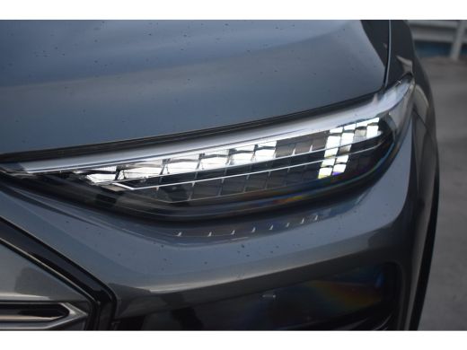 Audi Q6 e-tron performance 306pk | Luchtvering | Panoramadak | Head-up | 21 inch | Bang & Olufsen | Trekhaak ActivLease financial lease