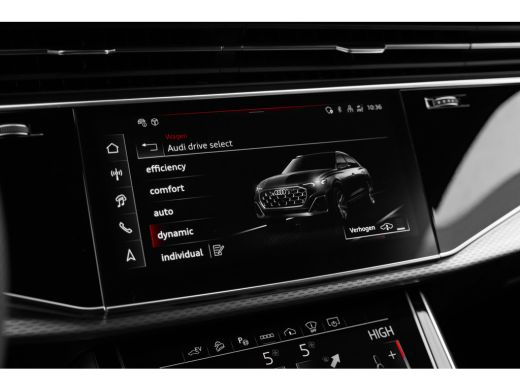 Audi Q8 55 TFSI e quattro Pro Line S 394PK | Panorama dak | Trekhaak | 360 Camera | Ledere bekleding | St... ActivLease financial lease
