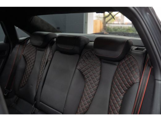 Audi RS3 Limousine 2.5 TFSI RS 3 quattro Widebody / TTE700 / Full PPF / B&O / Pano / IPE Titanium uitlaat ... ActivLease financial lease