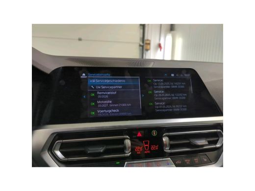 BMW 3 Serie 320e Aut. Business Ed. Plus | Leder | Camera | Car Play | ActivLease financial lease