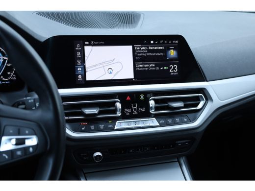 BMW 3 Serie Touring 330e Business Edition Plus Individual / Leder / LED / ActivLease financial lease