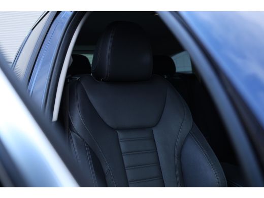 BMW 3 Serie Touring 330e Business Edition Plus Individual / Leder / LED / ActivLease financial lease