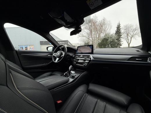 BMW 5 Serie 520i High Executive Edition | Navi | Camera | Carplay | ActivLease financial lease