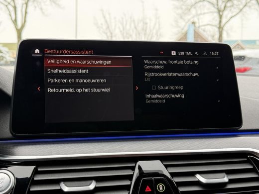 BMW 5 Serie 520i High Executive Edition | Navi | Camera | Carplay | ActivLease financial lease