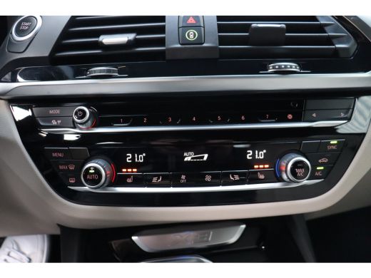 BMW X3 xDrive30e High Executive Luxury Line Automaat / Trekhaak / Sportstoelen / Adaptief onderstel / St... ActivLease financial lease