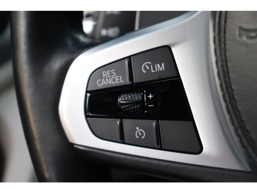 BMW X3 xDrive30e High Executive Luxury Line Automaat / Trekhaak / Sportstoelen / Adaptief onderstel / St... ActivLease financial lease