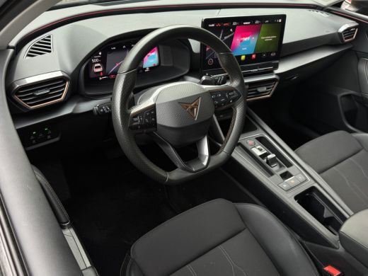 CUPRA Leon eTSI 150PK BUSINESS EDITION CAMERA/LEDER/TRAVEL-ASSIST FABRIEKS GARANTIE ActivLease financial lease