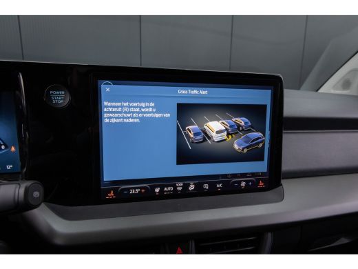 Ford E-Transit Courier Limited 44 kWh | DIRECT LEVERBAAR | Trekhaak | Adapt. Cruise | Dodehoek Detectie | Camera | Winte... ActivLease financial lease